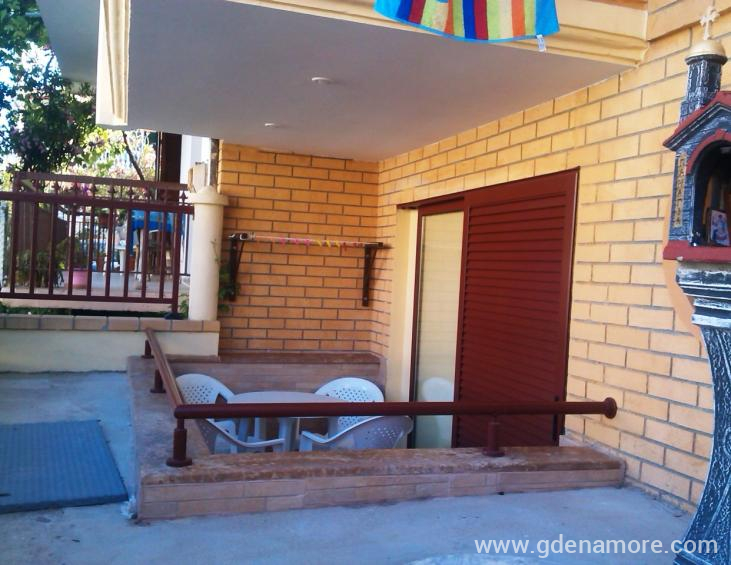 Balcony semi-ground floor